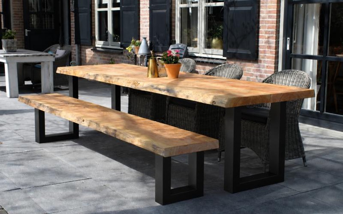 Douglas Boomstam Tuintafel - 180 x 90 cm - Stalen U Poten - Inclusief Montage