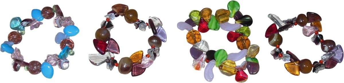 Armbanden diverse kleuren set van 4 stuks.