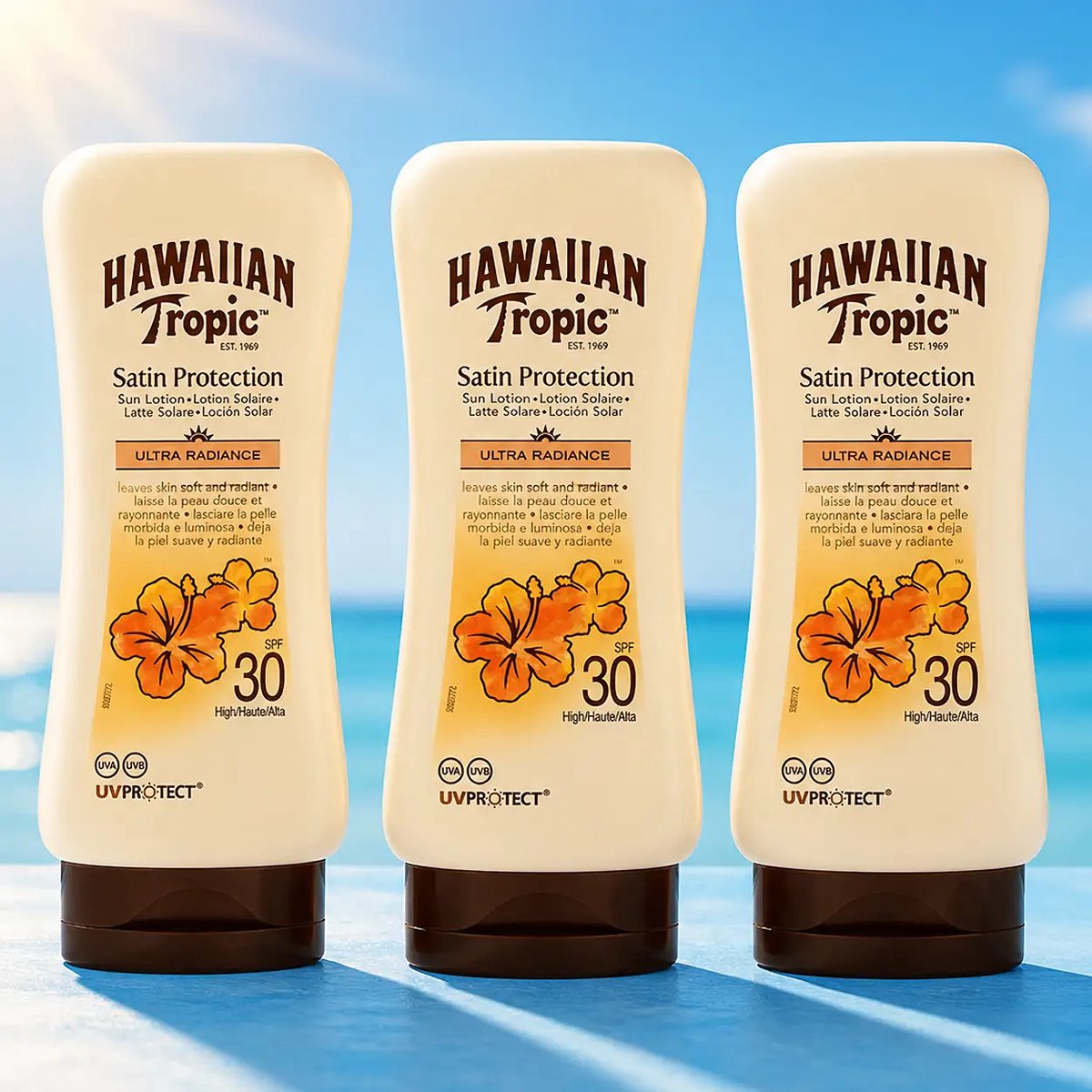Hawaiian Tropic Satin Protection Sun Lotion - SPF30 - 180ml - 3 Stuks - Zonnebrand - Tropische geur - Dermatologisch getest - Waterbestendig - Voordeelverpakking