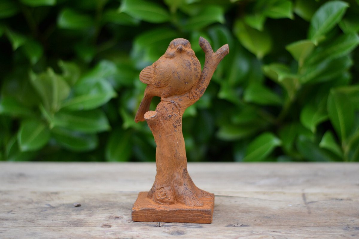 Roodborstje op tak,gietijzer,decoratie voor binnen en buiten