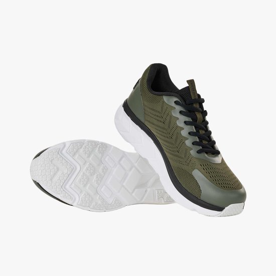 Olijfgroene sneaker met zwart accent, witte zool. Zichtbare zool met patroon.