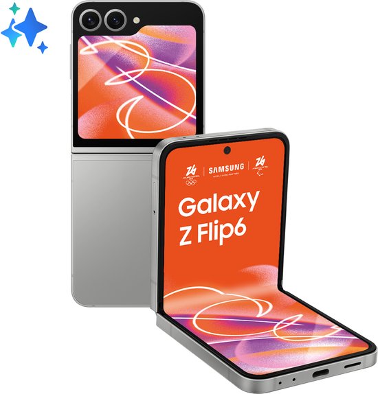 Zilverkleurige Samsung Galaxy Z Flip6, deels opengeklapt, met een oranje scherm.