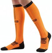 R2B Sport Compressiekousen Dames/Heren - Compressie Sokken Hardlopen - Sportsokken - Hardloopsokken - Compressie Kousen Vliegtuig - Maat L (Schoenmaat 42-45) - Oranje/Zwart