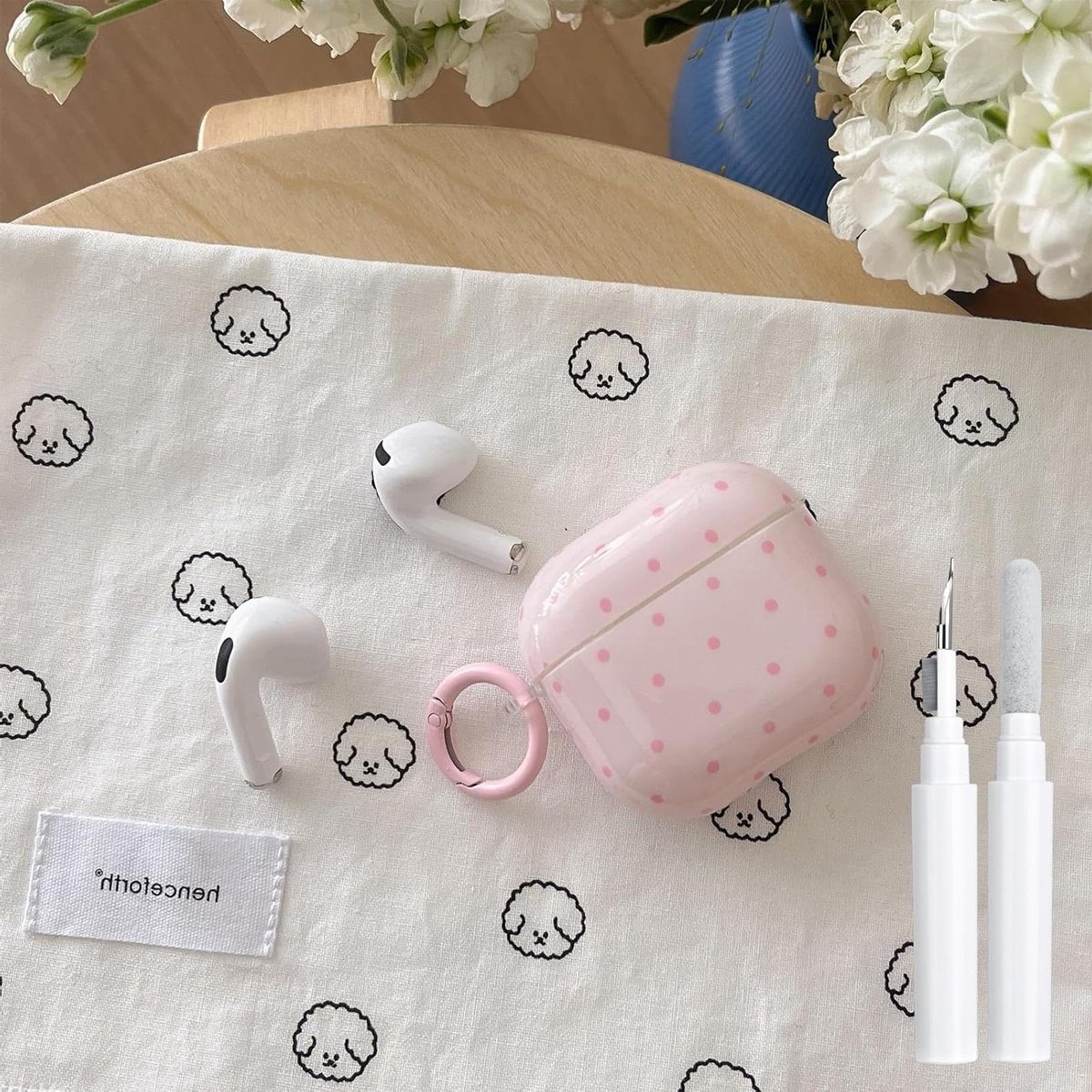 Hoesje voor AirPods 4 - Airpods case Beschermhoes - Bescherming en stijl - Schattig stippenontwerp - N.v.t. - Lichtroze