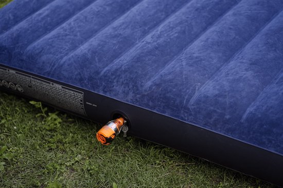 FLEXTAIL MAX PUMP 3 - Hoge snelheid 2-in-1 oplaadbare luchtpomp en zaklamp lichtgewicht kleur ORANJE met Hardcase. van Merkloos — afbeelding 3