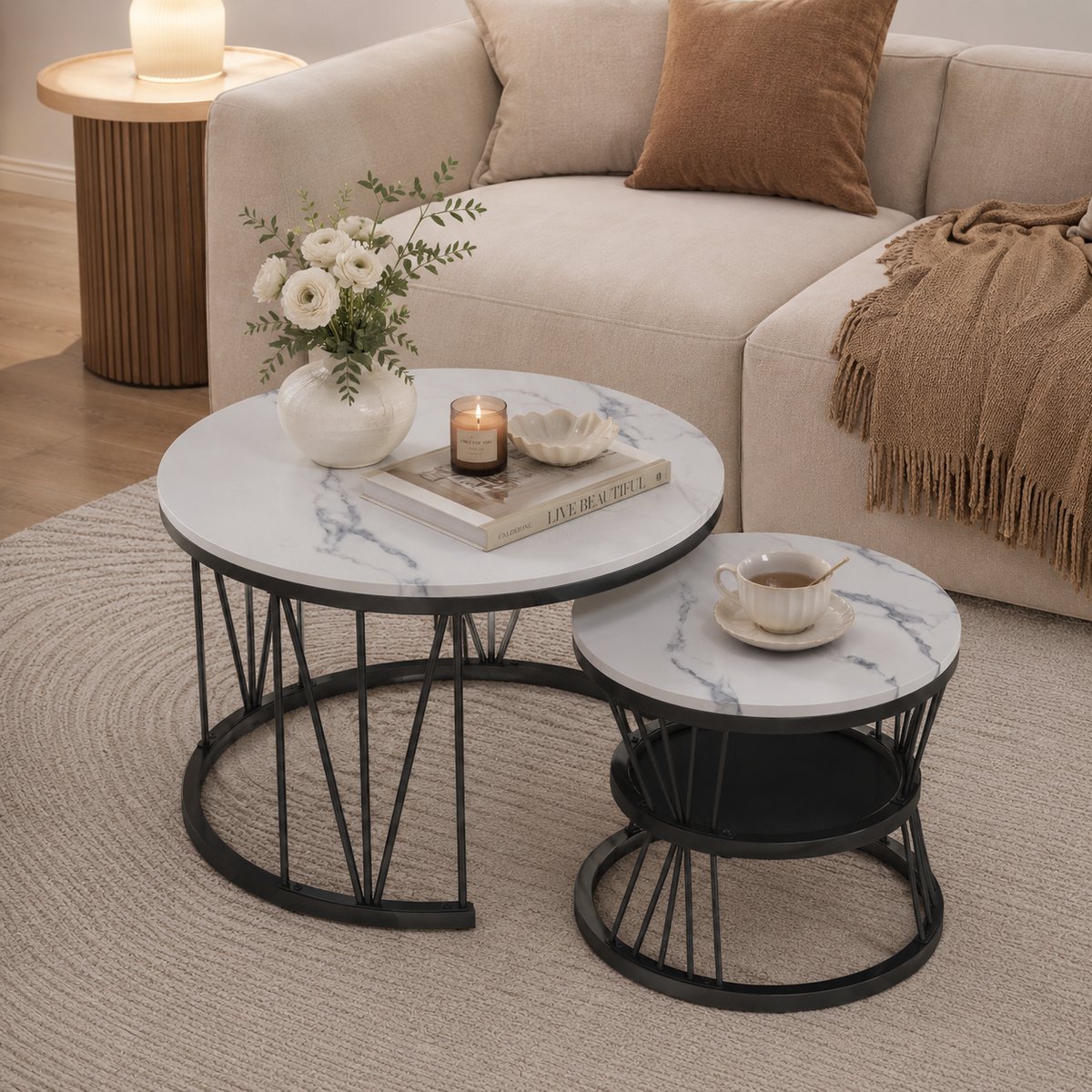 Salontafel Ronde set van 2 en Metaal - Bijzettafel met 3 Niveaus - Voor Woonkamer, Slaapkamer - Diameter 70/45cm - Zwart Metalen Frame - Wit Marmer - Industrieel Design