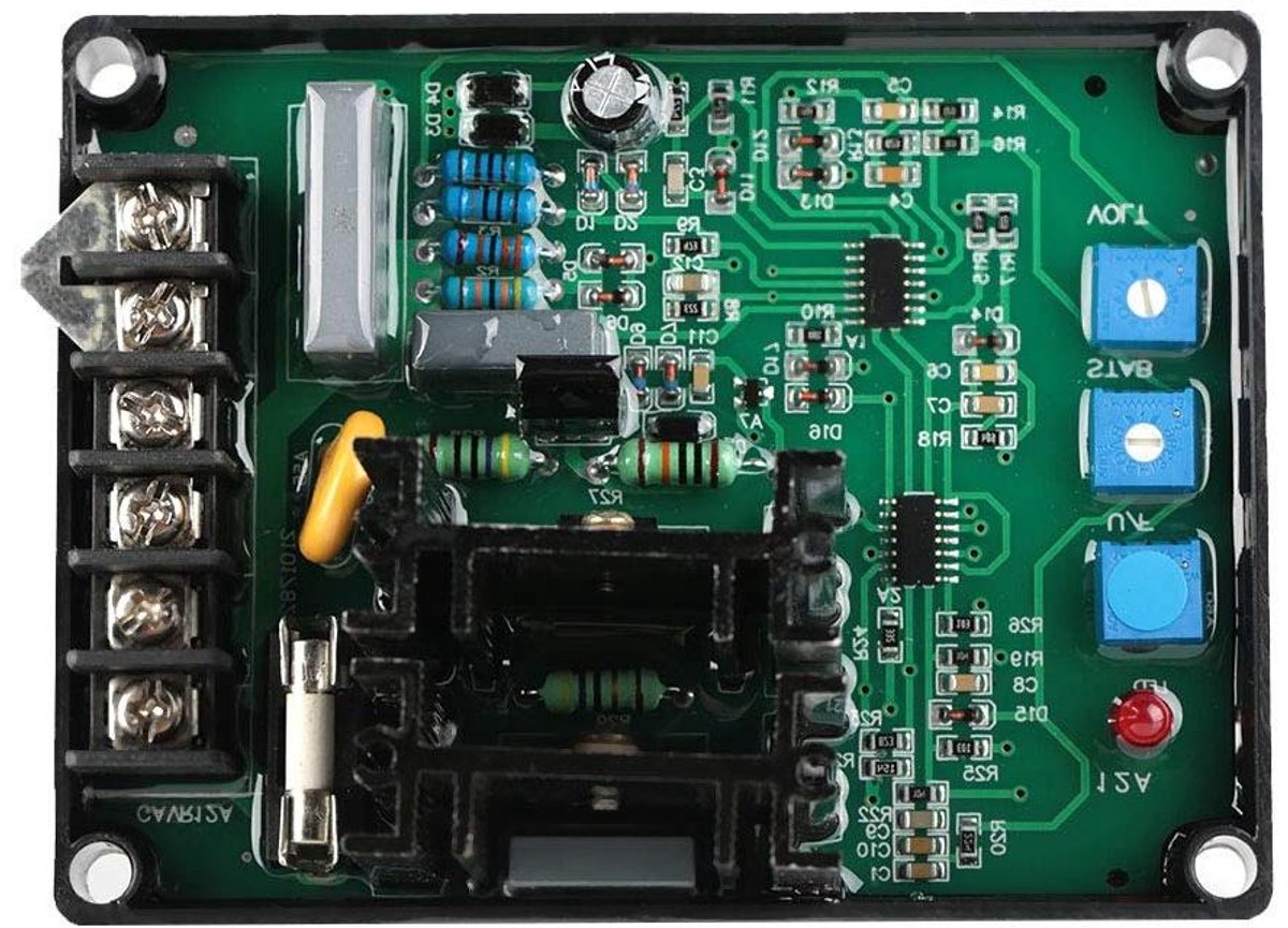 Generator Spanningsregelaar - Spanningsregelaar Controller - Generator Stabiliseren - Overspanningsbeveiliging - 12A - Grijs