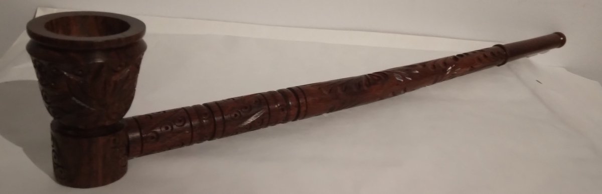 Tulip Cone One Stripe Carved Long Wooden Pipe 29 cm