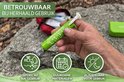 Hand met groene Venomkiller extractor. Achtergrond: EHBO-doos en groene koker. "Betrouwbaar bij herhaald gebruik."
