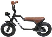 Zwarte loopfiets met bruine handvatten en zadel, witte strepen op het frame en een koplamp.