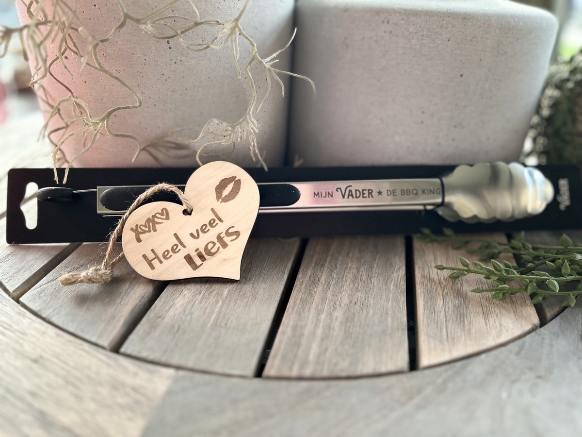 Creaties van hier – BBQ tang Mijn vader met houten hartje – hittebestendig - Rvs – 40 cm – BBQ Tang