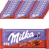 Een doos met veel Milka Daim chocoladerepen van 90g.