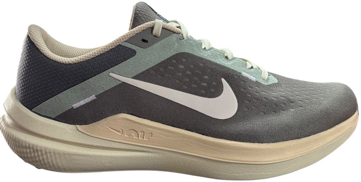 Nike Air Winflo 10 Sportschoenen Mannen Grijs