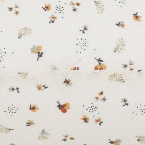 Snoozzz Voedingskussen Zwangerschapskussen Zijslaapkussen Premium kwaliteit - 185 cm - microparel vulling - luxe draagtas - 100% hydrofiel katoen - Flower van SNOO — afbeelding 4