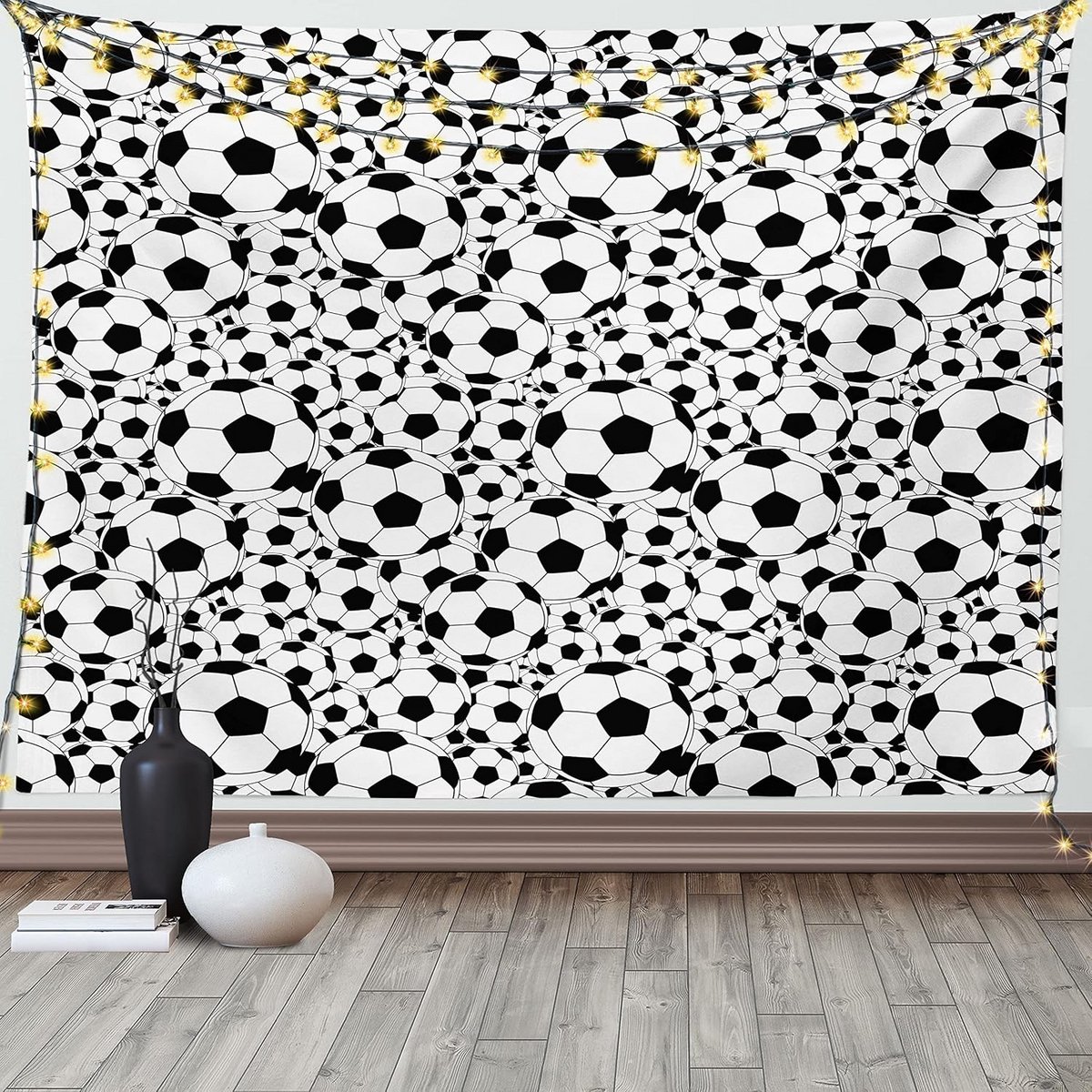 Voetbal Wandtapijt - Muurdecoratie Wandkleed - Kamer Decoreren - Levendige Kleuren - 150 x 110 cm - Zwart wit