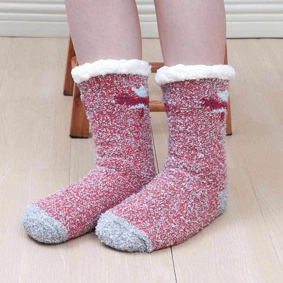 Dames Huissokken - Warme Sokken - Binnen Comfort - Anti-slip Zolen - One Size - Grijs Rood