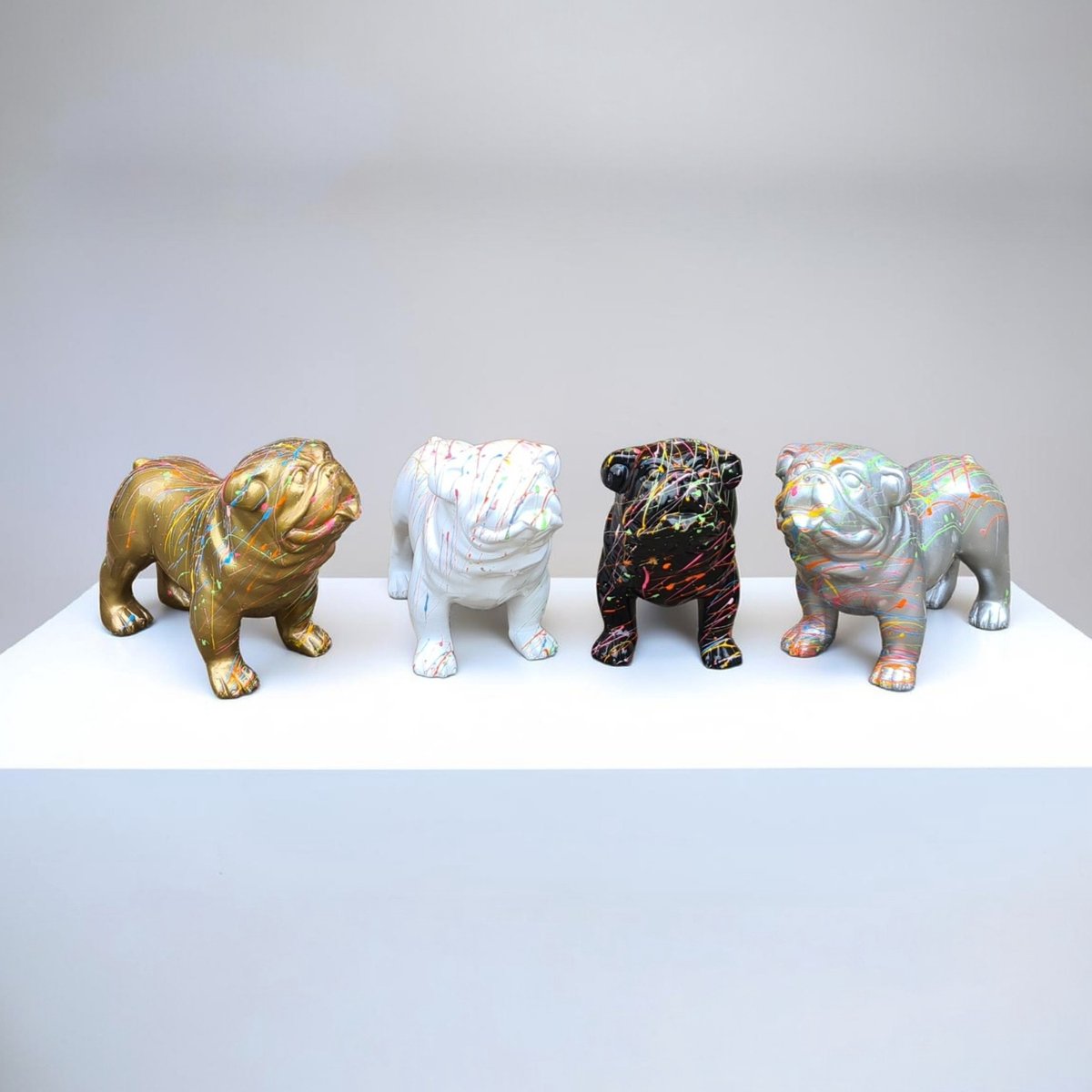 Bulldog Beeldjes Set – Moderne Drip Art Decoratie