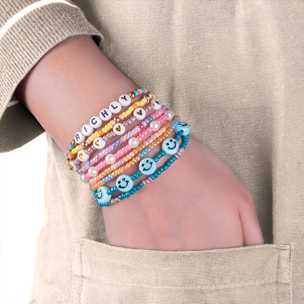 Richly® XXL Creative Kralen set - inclusief E-BOOK - sieraden armbandjes maken meisjes & dames - incl. letterkralen, smiley kralen, parels, bedels & polymeer kralen - kralenketting - kralendoos — afbeelding 8