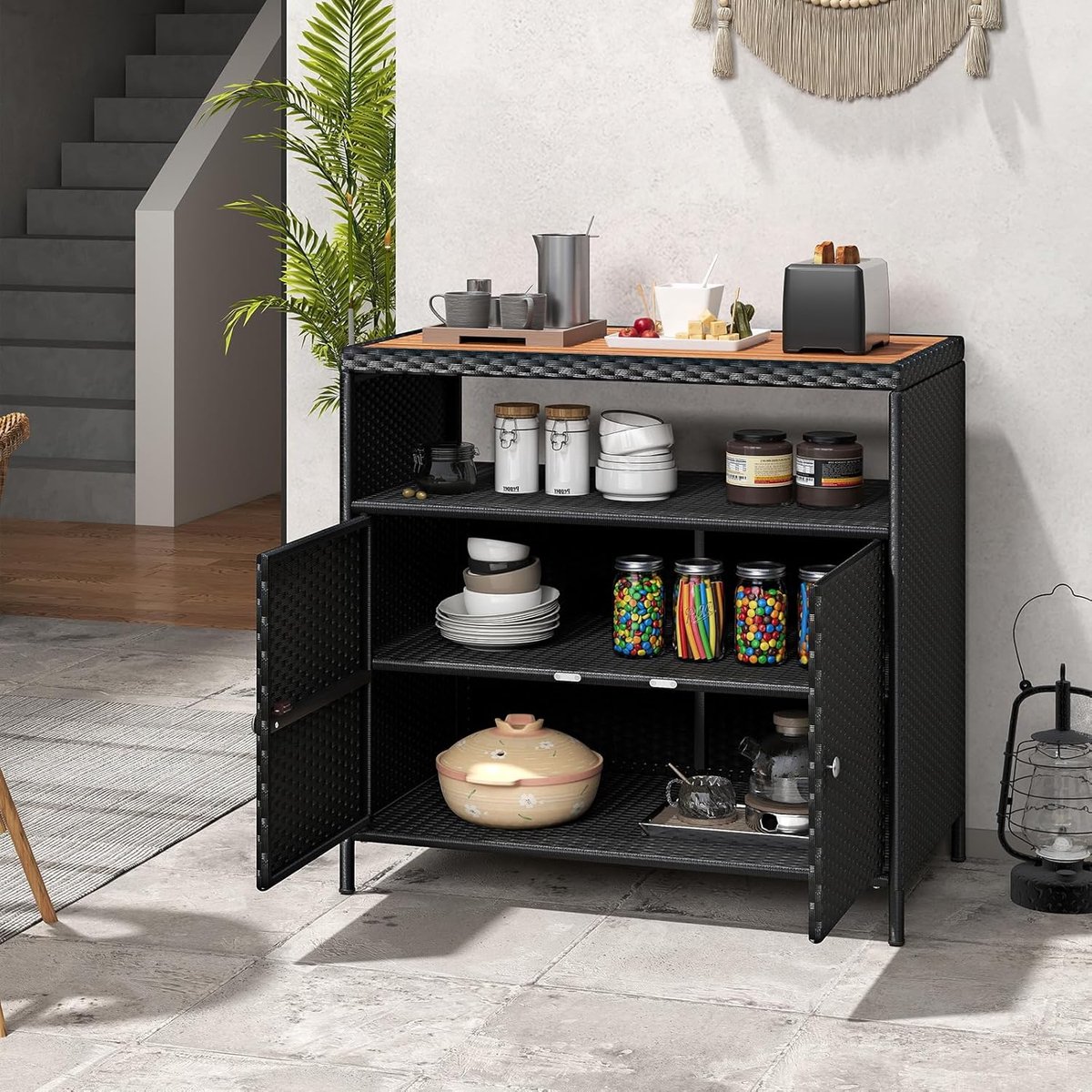 Heritage Terrace Sideboard – Luxe Rotan Tuinkast met Massief Acaciahouten Werkblad en Dubbele Deur – Weerbestendige Buitenkast – 90 x 53 x 86 cm