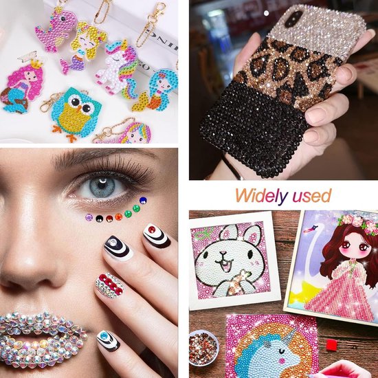 Wrapables 164-delige zelfklevende strass kristal hart en parel stickers, lichtblauw Wrapables 164-delige zelfklevende strass kristal hart en parel stickers, lichtblauw