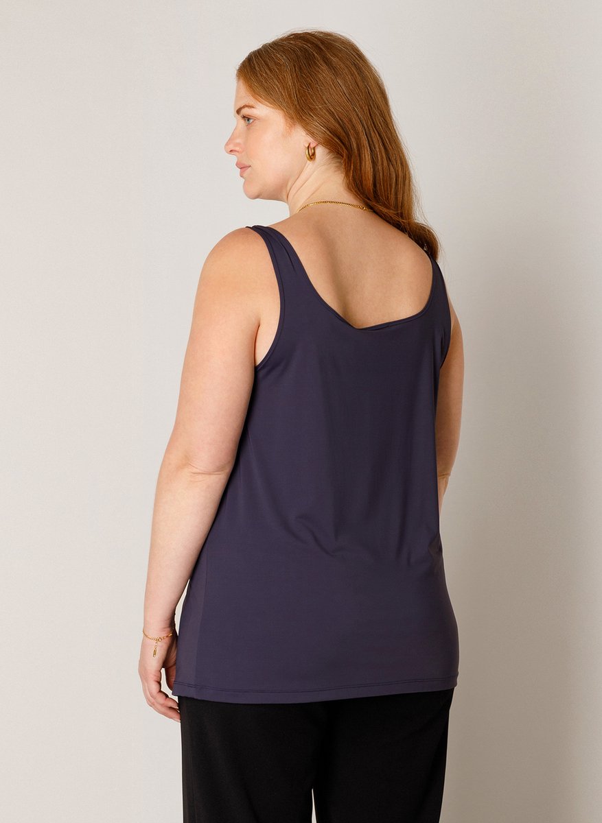 BASE LEVEL CURVY Yanne Tops - Dark Blue - maat 2(50)