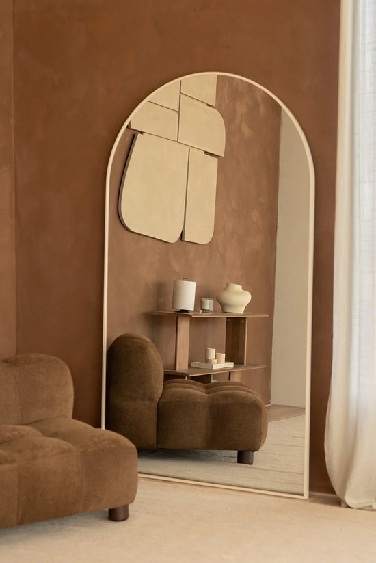 SONGMICS Miroir Complet, 160 x 50 cm, Miroir sur Pied Pleine Longueur Ondulé Irrégulier avec Support, Cadre en MDF, pour Chambre, Salon, Entrée, Blanc Nuage LFM027W01