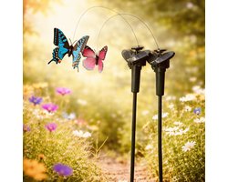 Vlinders die vliegen op solar zonne energie (werkt ook met batterij als er geen zon is). levensechte decoratieve fladderende vlinder op solar voor u thuis of in de tuin.prijs is per 2 sets (een 3# pruim rode & een 4#blauwe vlinders)