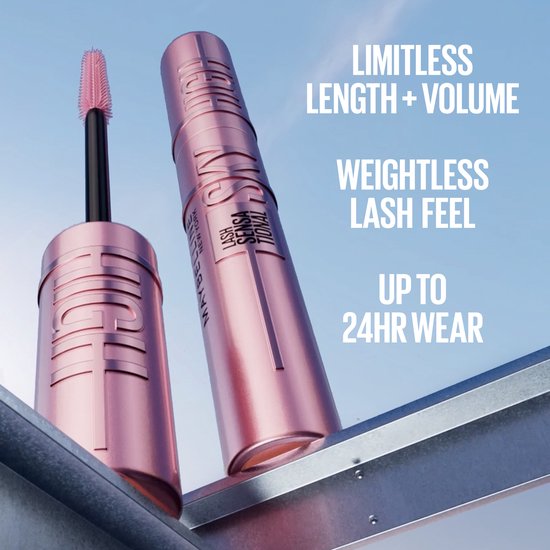 Rosegouden mascara met roze applicator. Limitless lengte, volume, gewichtloos en tot 24 uur draagbaar.
