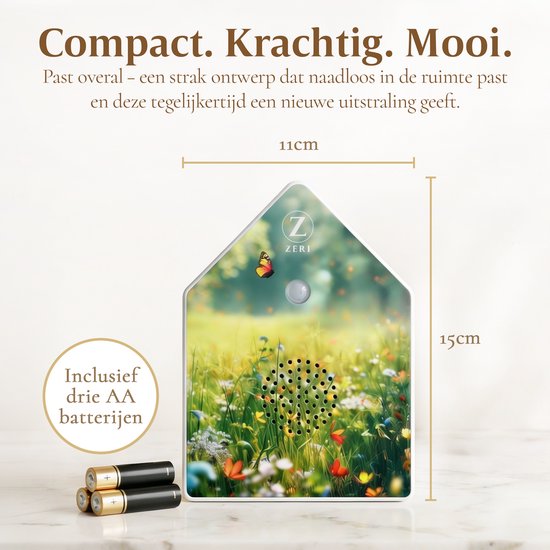 Wit geluidshuisje in huisvorm met bloemenveld print en afmetingen 11x15cm. Inclusief 3 AA batterijen.