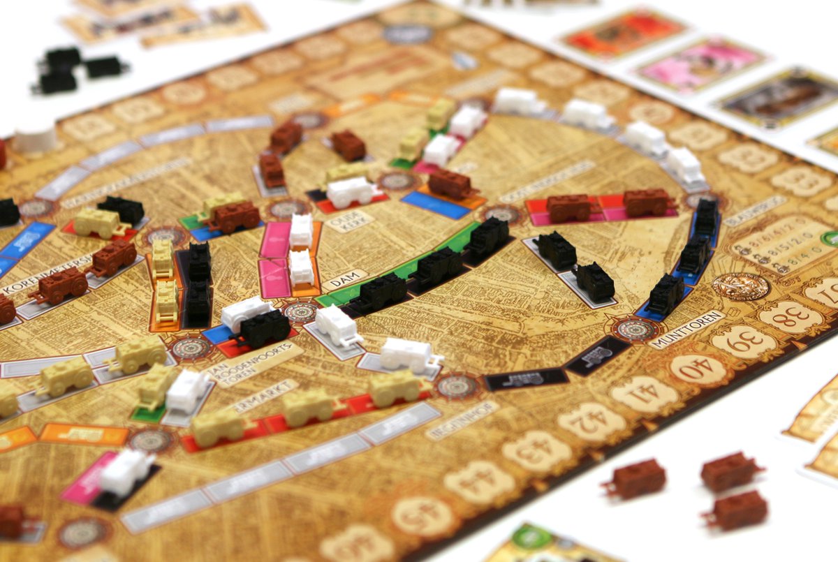 Ticket to Ride Amsterdam – Nederlandstalig Bordspel voor 2 tot 4 spelers - Snel & Strategisch gezelschapsspel vanaf 8 jaar — afbeelding 2