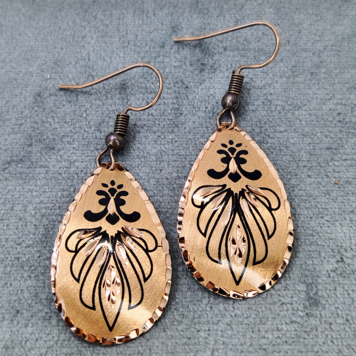 Viwado Handgemaakte Koperen Oorbellen - Bloemenmotief Elegante Traditionele Stijl Sieraden - Cadeau voor Vrouwen