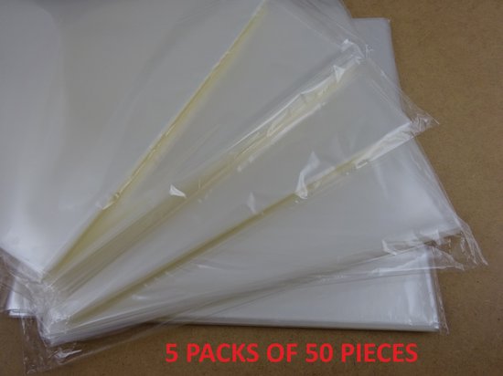 Vijf pakken van 50 doorzichtige plastic hoezen, met rode tekst '5 PACKS OF 50 PIECES'.