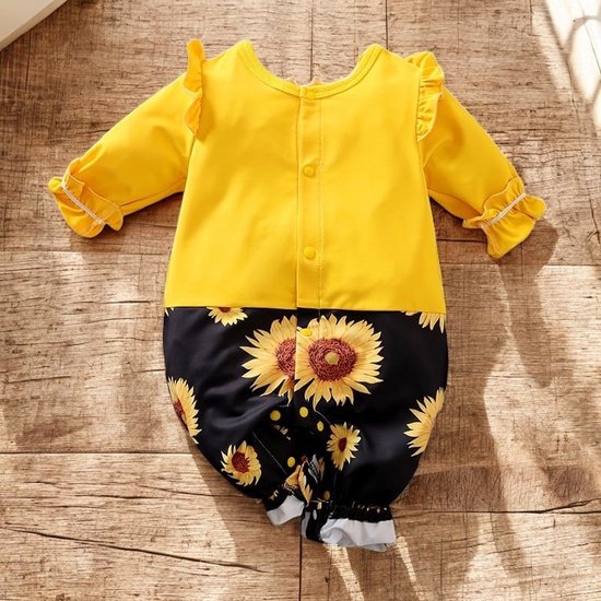 Lot De Vêtements Bébé Fille 3 à 6 Mois - Occasion Très Bon état, Doux Et Pratiques