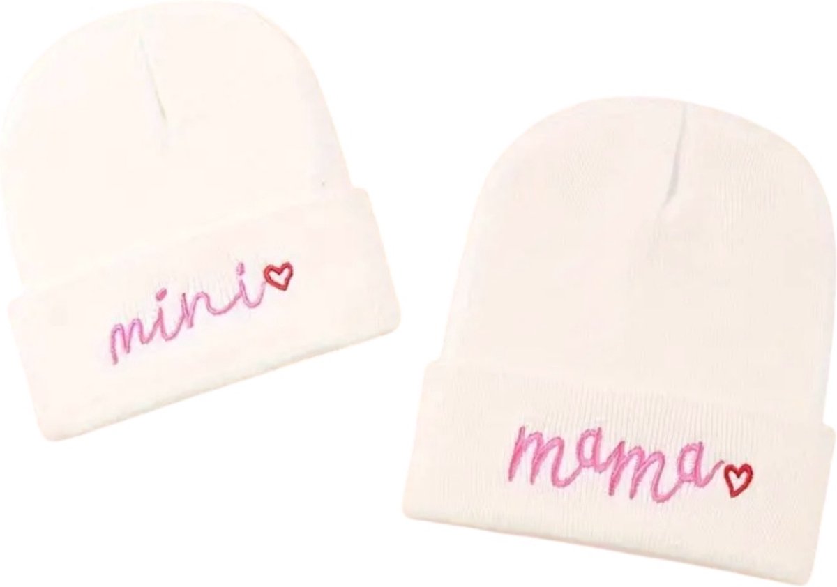 Ultiluxe® Zachte mama en mini muts - Creme/wit - Schattige winter set voor moeder en kind - Roze geborduurd - Winterset voor volwassenen en kleine kinderen - Warme winter beanie - Moeders en meisjes - Wintersetje