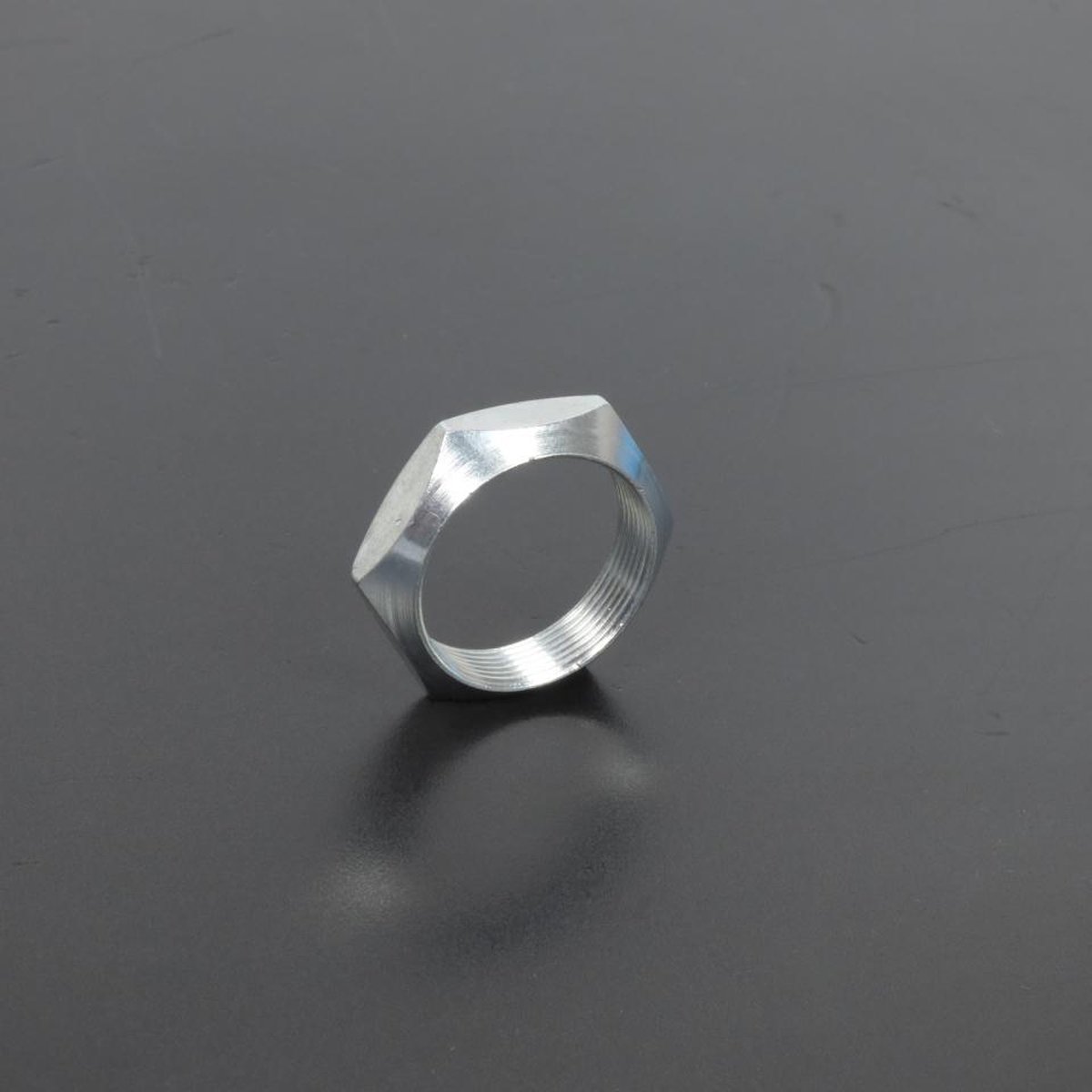 Stuurkolom moer voor motorfiets rieju 50 mrt 0/000.340.6006 m25 p1.00