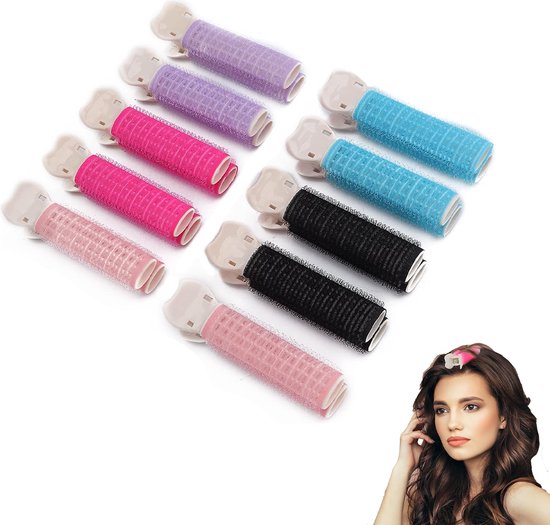 Een rij van tien haarrollers in paars, roze, turquoise en zwart, met een vrouw die een roze roller in haar haar draagt.