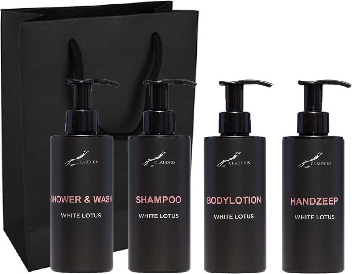 Goedkoopste Compleet pakket White Lotus - Shower & Wash Shampoo Bodylotion Handzeep - 300 ml per fles - complete set van 4 stuks - met luxe gift tas - kerst cadeau - giftset voor hem en haar