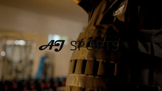 AJ-Sports Verstelbaar Gewichtsvest 10kg - Gewichtsvesten - Weight vest - Gewichten - Krachttraining & Crossfit Trainingsvest - Hardlopen - Cardio - Calisthenics - Crossfit - Zwart - Geschikt vanaf maat M / L