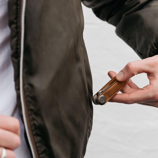 Porte-clés en cuir Orbitkey 2.0 Crazy Horse Chestnut Brown