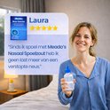 Laura geeft 5 sterren. "Sinds ik spoel met Meado's Nasaal Spoelzout heb ik geen last meer van een verstopte neus."