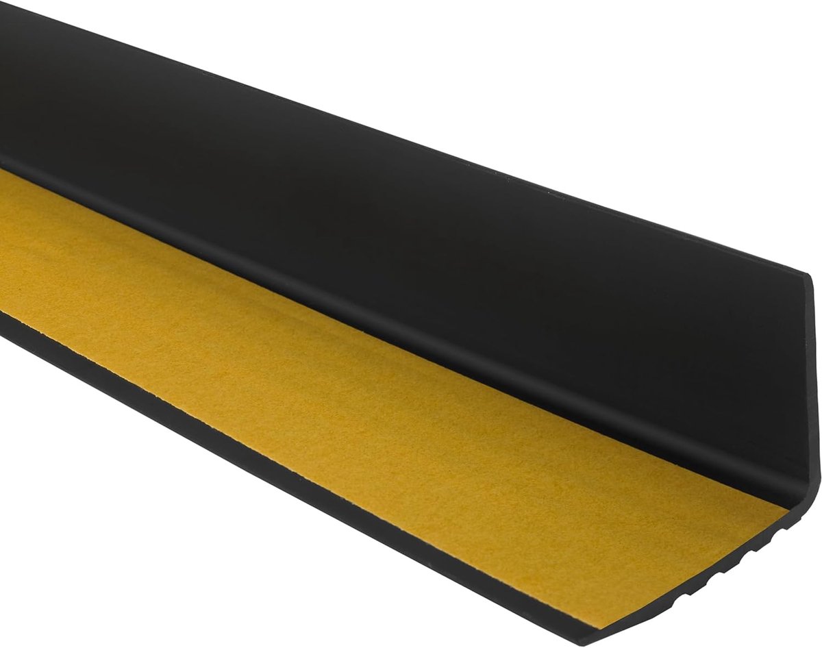 Traprandprofiel Zelfklevend - Antislip Profiel - Trap Veiligheid - Duurzaam PVC Materiaal - 110 cm Lengte - Zwart