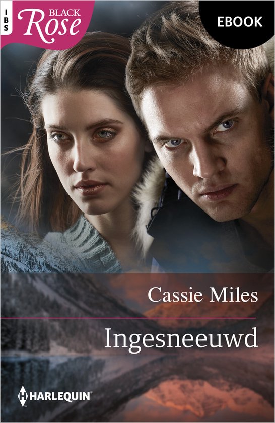 Black Rose 144 - Ingesneeuwd