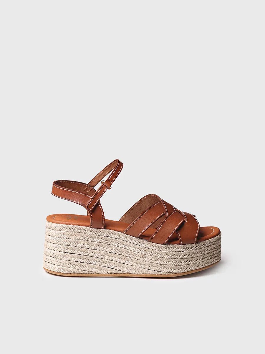 Gouden platform sandaal | CRISTINA