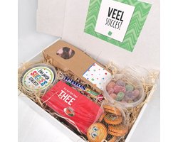 Cadeaupakket Veel Succes - Giftbox met Emoji Chocolade, Snoep, Thee & Mentos - Succes Cadeau - Man & Vrouw - Leuk als Examen of Nieuwe Baan Cadeau