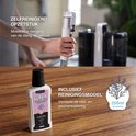 Zelfreinigend opzetstuk van de Swiftvein Vortex tapijtreiniger voor moeiteloze reiniging van de slang na gebruik. Inclusief reinigingsmiddel (250ml) voor vlekkenverwijdering.