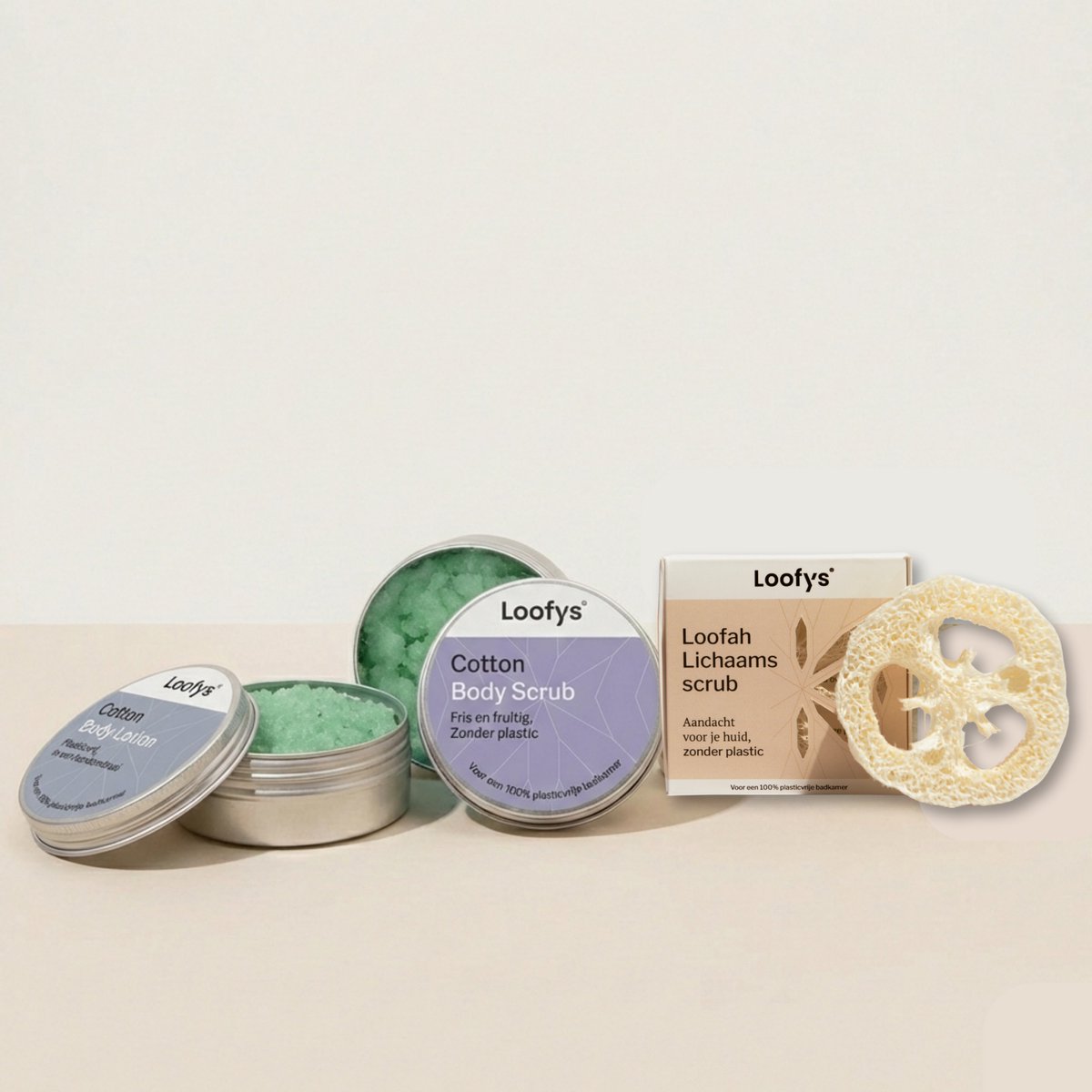 Alles-in-1 Lichaamsverzorging Cadeauset – Bodylotion 150ml + Bodyscrub 150ml + Loofah Spons - Cotton
