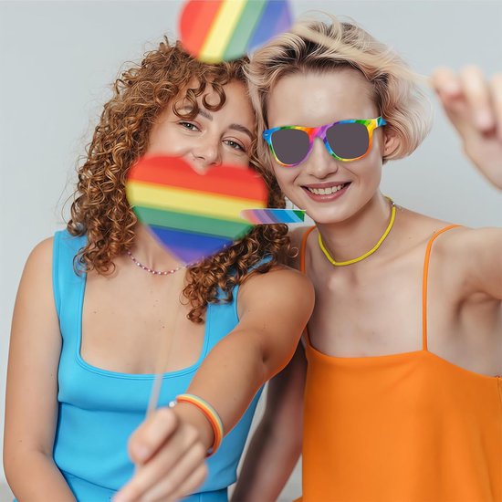 3-Pack Kleurrijke Regenboog Zonnebrillen voor Pride Feest en Carnaval — afbeelding 4