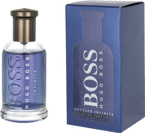 Hugo Boss Bottled Infinite Eau de Parfum 50 ml fles naast de donkerblauwe doos.
