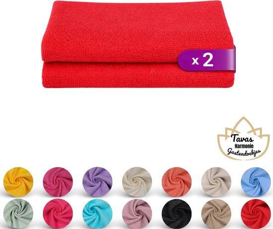 Deux serviettes rouges, pliées en deux, avec une bande violette indiquant 'x2'. Nuancier avec diverses couleurs de serviettes.