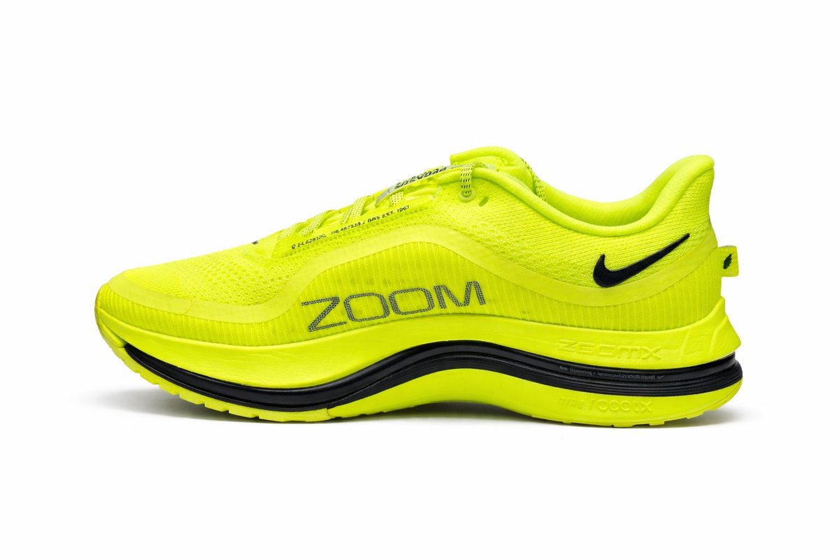 Nike Pegasus Premium Hardloopschoenen – Volt/Volt/ / Pegasus Hardlopen Heren Hardloopschoenen Geel